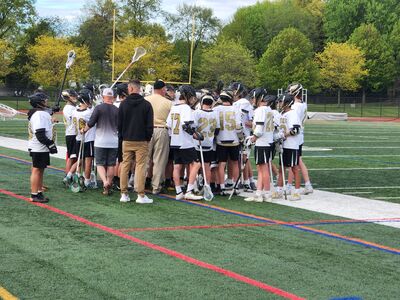 River Dell varsity boys lacrosse team discovers winning formula as the 2022 season winds down