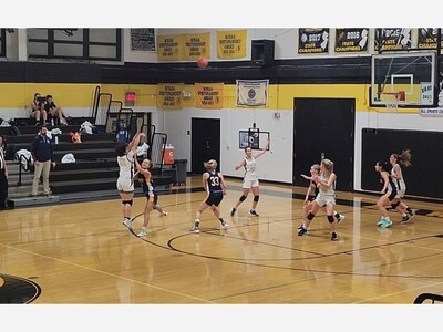 River Dell Varsity Girls Basketball Team pushes winning streak to nine with a 56-41 victory over Ramsey