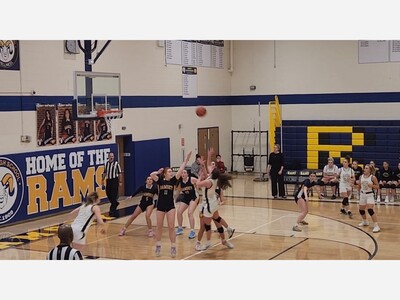 River Dell Varsity Girls Basketball Team wins a thriller against Ramsey