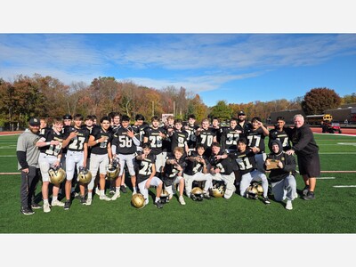 River Dell Golden Hawks Freshman Football Team Completes Undefeated Season with Hard-Fought Victory over Westwood